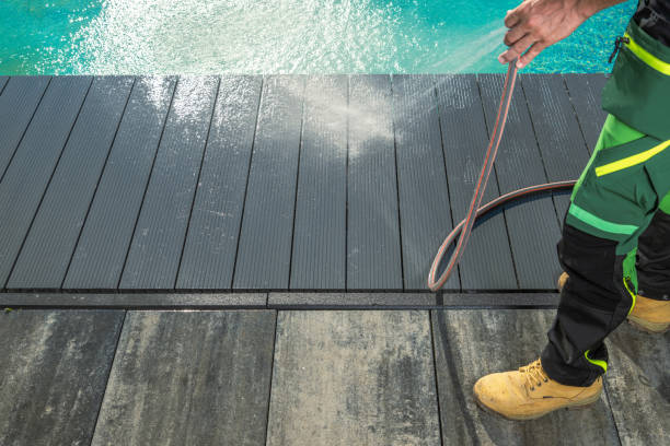 Best Commercial Building Pressure Washing  in Fanning Springs, FL